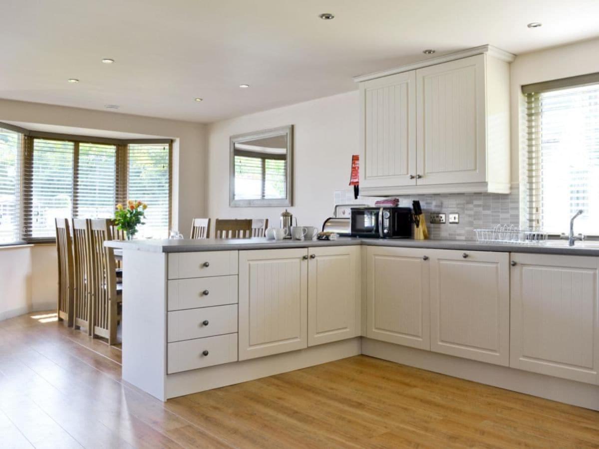 Villa Elm Escapes Knighton  Exterior foto