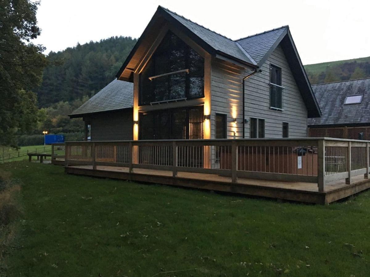 Villa Elm Escapes Knighton  Exterior foto