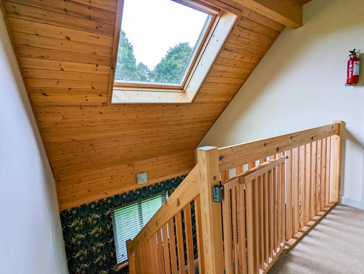 Villa Elm Escapes Knighton  Exterior foto